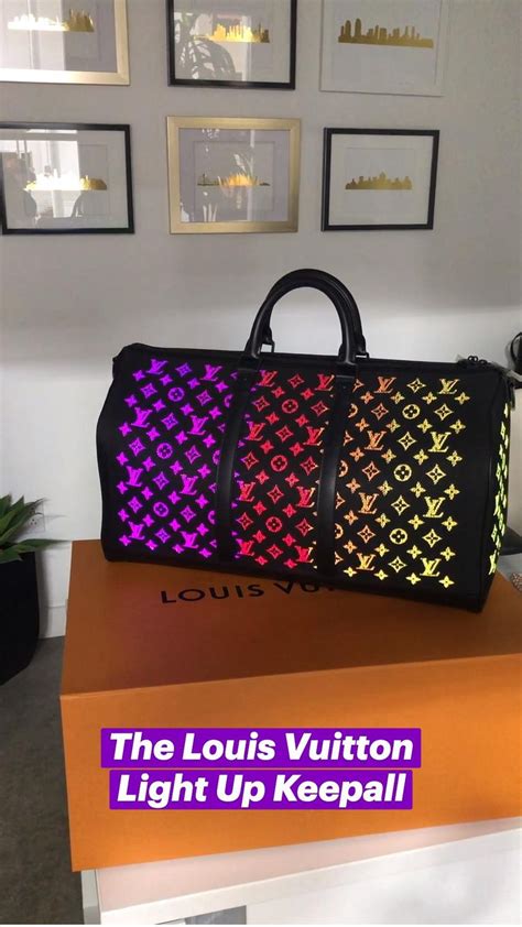 traumtaschen louis vuitton|Louis Vuitton light up.